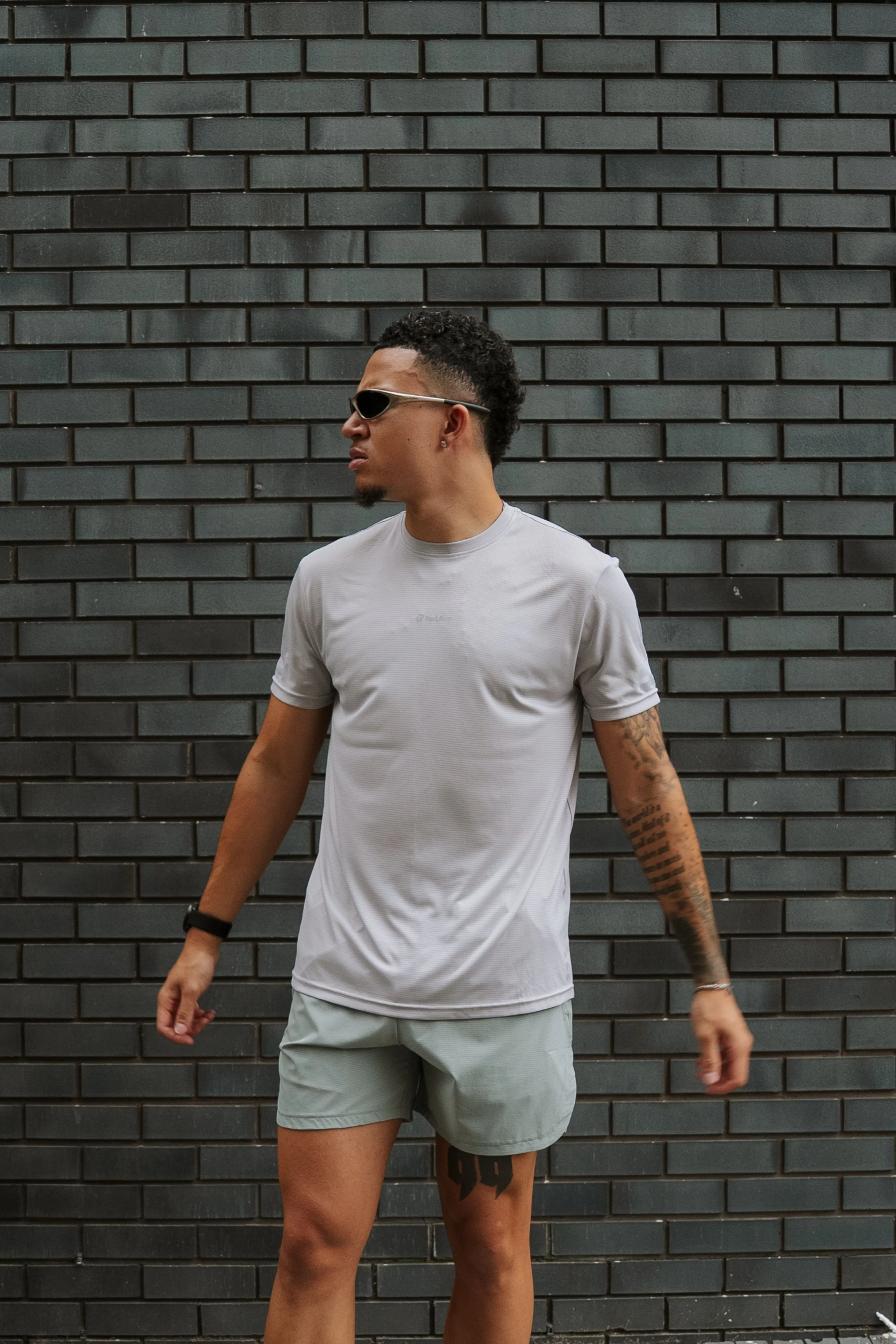 Men's Tops