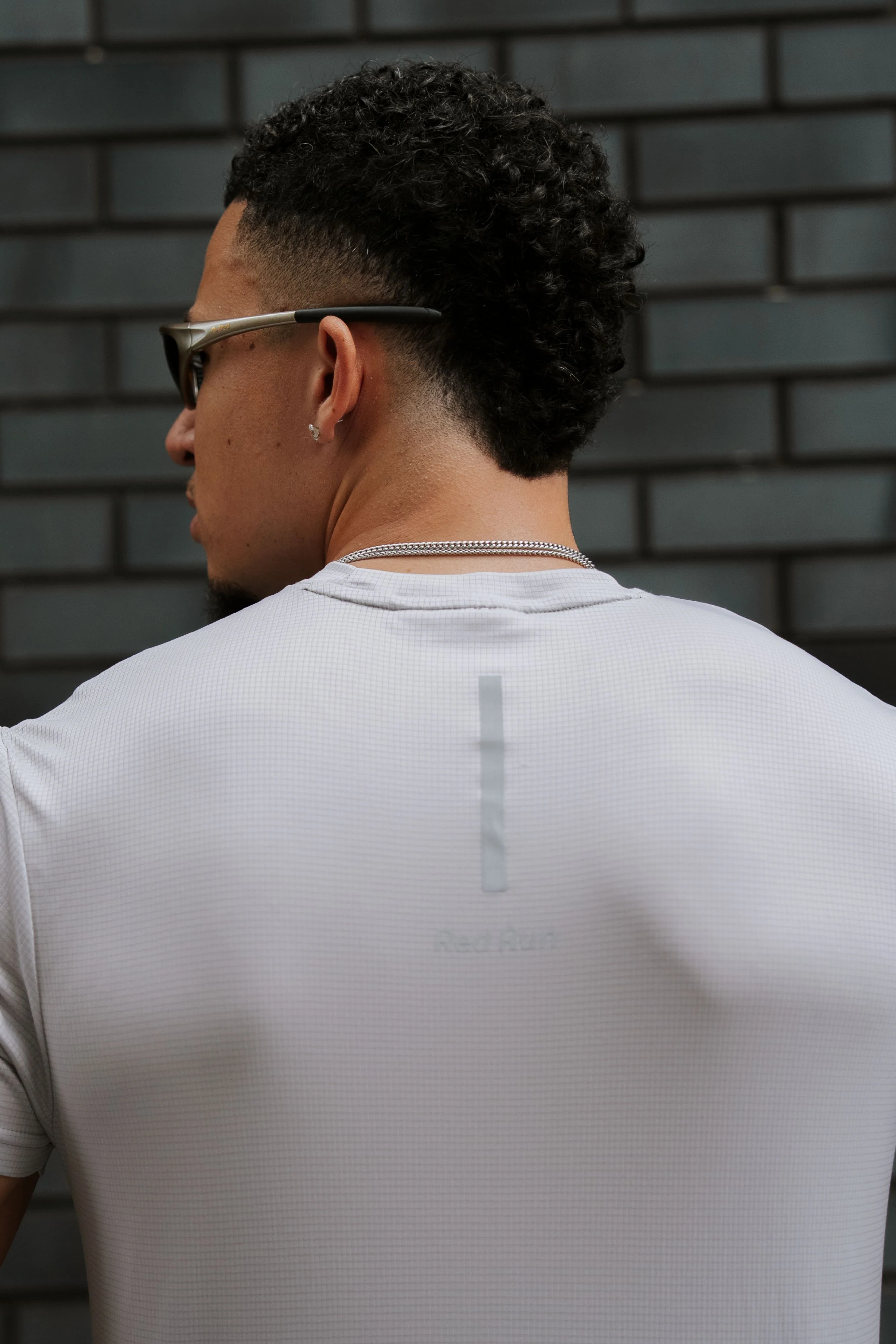 Men's Technical Runner Tee - Light Grey - Image 3